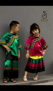 彝俗人生品牌服饰2019年新款儿童男童女童套装民族传统服饰包邮
