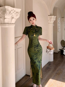 【丹青客】新中式暗纹提花绿色改良旗袍女气质复古国风短袖连衣裙