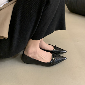 尖头浅口单鞋女2023秋季新款韩版法式漆皮通勤仙女软平底豆豆鞋子
