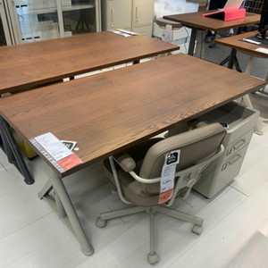 宜家代购IKEA伊朵森简约可升降电脑桌书桌办公桌学习桌书房写字台