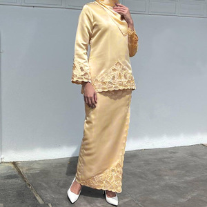 女长袖上衣半身裙两件套印尼马来西亚民族服装 Indonesia clothes