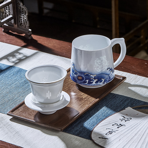 景德镇茶杯陶瓷茶水分离办公室水杯玲珑过滤杯带盖泡茶杯子大容量
