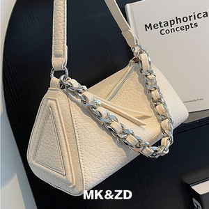 法国MK&ZD包包女设计感小众2023新款三角粽子包链条单肩斜挎包