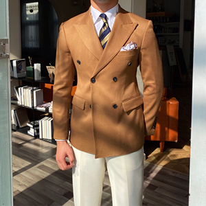 鹿三先生焦糖色双排扣西装男士日常修身纯色职场正装通勤西服外套