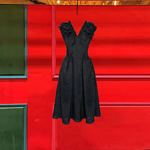一线品牌剪标女装大牌外贸出口孤品气质提花名媛收腰黑色连衣裙子