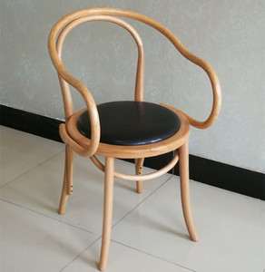 索耐北欧藤编大师曲木扶手靠背简约时尚创意咖啡复古原木色餐椅子