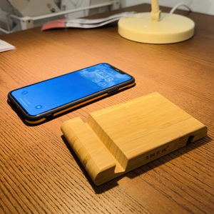 IKEA宜家正品国内代购伯格尼斯手机/ipad平板支架手机座木色 竹制