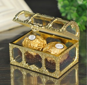 婚礼欧式镀金塑料喜糖盒创意翻盖海盗宝藏箱费列罗糖果盒伴手礼