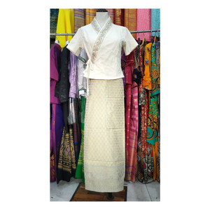 一套西双版纳夏季新款民族服装傣族套装筒裙生活传统清新日常