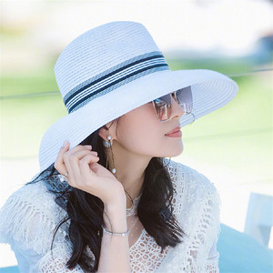 妻子的浪漫旅行章子怡同款帽子复古赫本沙滩草帽女海边防晒遮阳帽