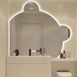 网红小熊镜子卫生间智能梳妆镜挂墙式led灯化妆镜创意壁挂浴室镜