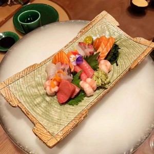 日本料理陶瓷餐具烧鸟烤肉串炸物烤鱼盘长四方寿司刺身拼盘多用盘