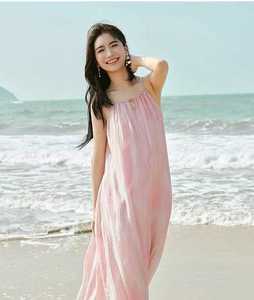 诗篇2024夏季新款法式皱感渐变粉色雪纺裙海边度假连衣裙裙子女装