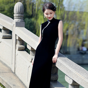 高端金丝绒旗袍黑色复古中国风改良无袖长款模特走秀演出服冬季
