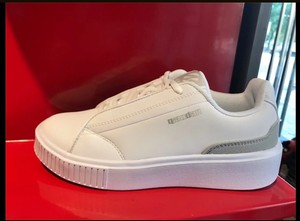 乔丹专柜正品2017冬季新品运动生活女子经典休闲小白鞋GM4270524