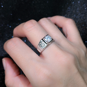 韩版霸气一克拉男假戒指仿真钻石钻戒戒子指环镀白金结婚婚礼道具