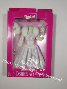 预 Barbie Fashion Avenue Bridal 17621 1997 芭比婚纱礼服配件