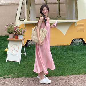 粉色吊带连衣裙女2024年初夏新款韩版温柔风时尚甜美减龄度假长裙