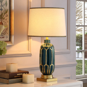 美式简约陶瓷台灯卧室结婚创意现代北欧轻奢家用床头灯客厅样板房
