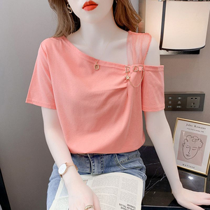 韩版夏季新款露肩短袖T恤女设计小众显瘦斜领宽松半袖体恤打底衫