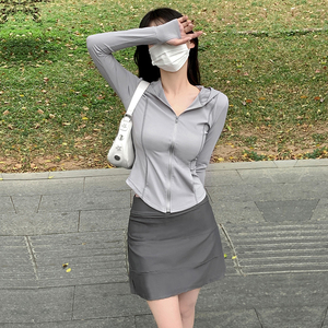 UPF50防晒衣女款夏季2023新款冰丝防晒服轻薄款开衫修身透气灰色
