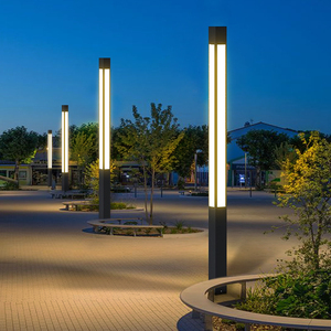 太阳能户外灯高杆灯庭院灯防水草坪灯公园景观灯花园3米4米路灯