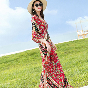 泰国丽江西藏青海沙漠草原旅游民族风连衣裙波西米亚长裙拍照服装