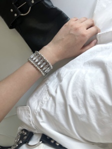 博主同款韩系小众弹性古银水钻手环手镯夸张个性复古首饰手链饰品