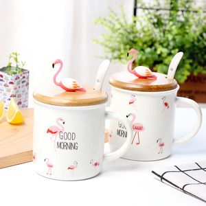 火烈鸟水杯子陶瓷马克杯创意少女心可爱粉色早餐牛奶咖啡杯带盖勺