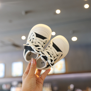 宝宝布鞋春季新款2024软底婴儿学步鞋1一2岁女小童帆布鞋男童鞋子