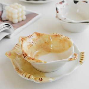 日式可爱彩绘陶瓷釉下彩小猫碗米饭碗水果沙拉碗面碗网红小汤碗圆