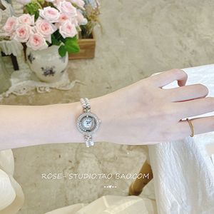 正品手表女2021年新款夏季珍珠ins小众气质轻奢珍珠手链女士手表