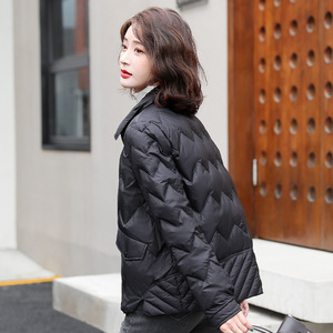 九江短款轻薄羽绒服女款2023年新款时尚小个子版型好看的外套冬季