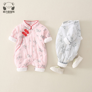 新生婴儿儿汉服连体衣中国风秋冬套装满月双胞胎女宝宝超洋气衣服
