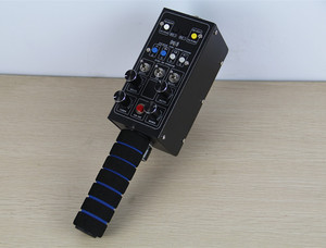 单反摄像相机5D25D3电控摇臂调焦控制手柄 电动变焦USB跟焦器