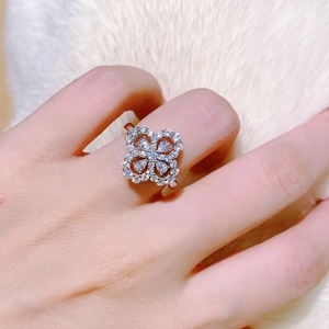 弧度款loop花园系列四瓣花形钻石戒指女925纯银镀18K白金手工镶嵌