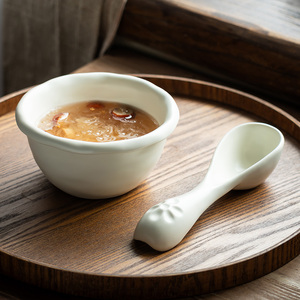 【 颜值爆棚 】网红款餐具陶瓷米饭碗高颜值燕窝碗创意感陶瓷勺子