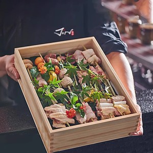 日式板前料理食材展示盒酒店餐具长方木质刺身摆盘木盒烧鸟烤串展