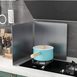 灶台隔板防油厨房用隔热板防火耐高温挡油板煤气不锈钢挡板炒菜防