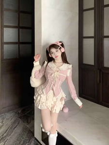 少女椰子 慕斯小熊 秋季粉色甜美娃娃领衬衫上衣蛋糕裙套装