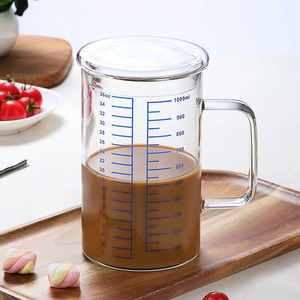 耐热玻璃量杯带盖家用早餐牛奶杯带刻度量水杯大容量微波炉可加热