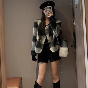 格子双面羊绒大衣女短款2023新款韩版时尚气质圆领双排扣毛呢外套