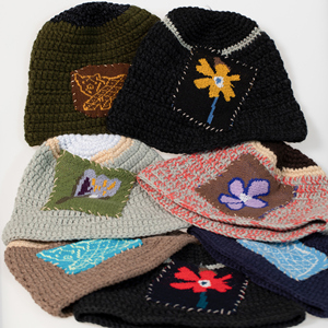 【RHOME HOUSE】秋冬男女街头手工拼接贴布图案粗毛线针织渔夫帽