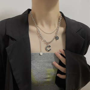 欧美风时尚个性夸张字母C双层项链女钛钢设计感ins轻奢小众锁骨链