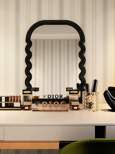 卧室梳妆台桌面化妆镜美式壁挂孟菲斯梳妆镜网红insLED灯浴室镜子