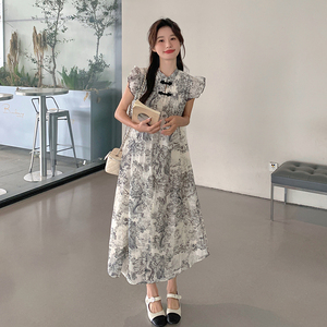 新中式国风连衣裙女夏季2024新款小飞袖设计感休闲气质显瘦长裙子