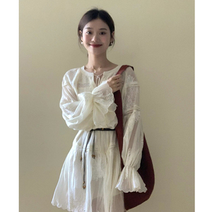 甜美法式镂空收腰白色连衣裙女2024春秋新款设计感小众娃娃公主裙