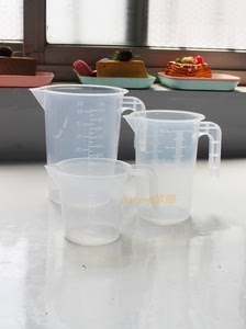 PP塑料中式厨房水壶量杯烘焙蛋糕糊量水奶茶装水壶刻度容量油杯