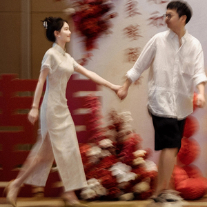 新中式旗袍订婚晚礼服女2024新款领证登记小白裙高级感流苏连衣裙