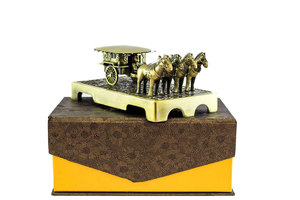 兵马俑铜车马摆件西安特色旅游纪念品金属马车中国特色礼品送老外